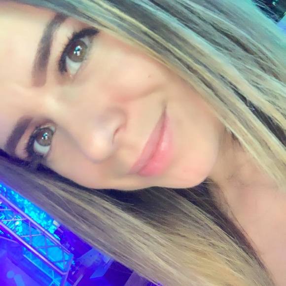 Meet your Posher, Samanta - Picture 1 of 1